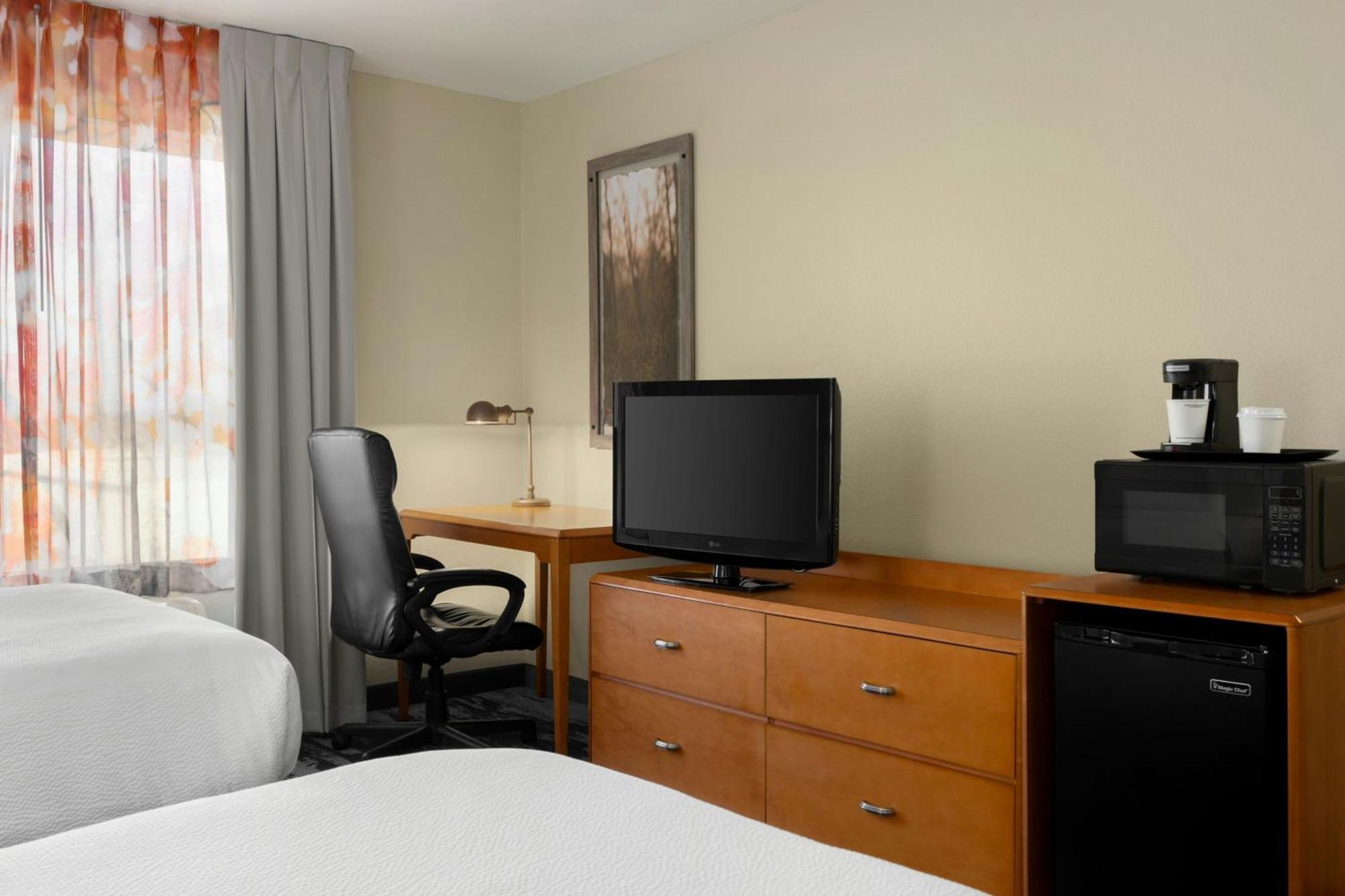 Fairfield Inn & Suites By Marriott Спрингдейл Екстериор снимка